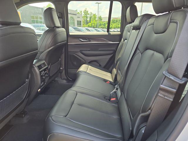 new 2025 Jeep Grand Cherokee car, priced at $44,995