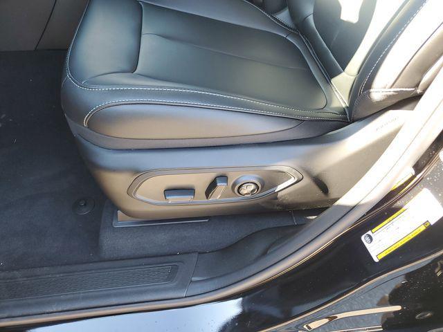 new 2025 Jeep Grand Cherokee car, priced at $44,995