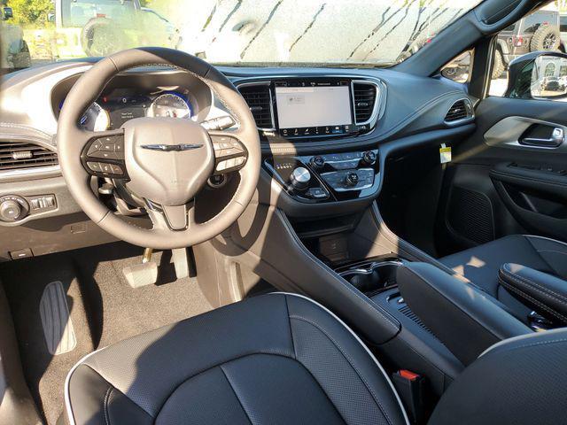 new 2026 Chrysler Pacifica car, priced at $45,245