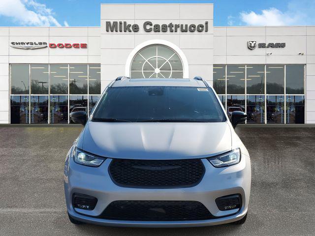 new 2026 Chrysler Pacifica car, priced at $45,245