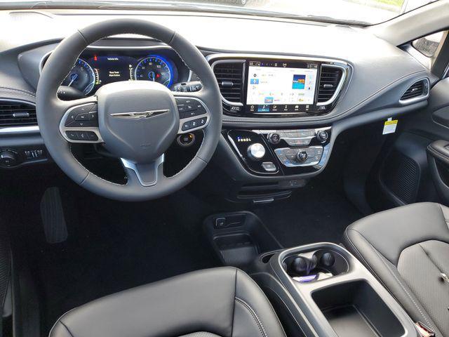 new 2026 Chrysler Pacifica car, priced at $45,995
