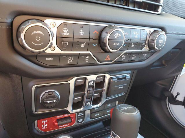 new 2025 Jeep Gladiator car, priced at $54,995