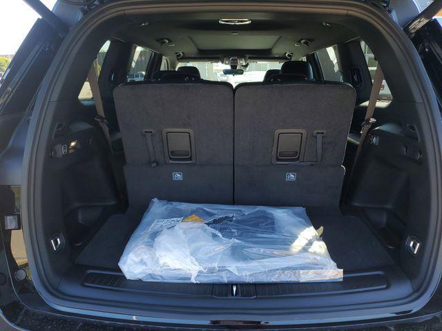 new 2025 Jeep Grand Cherokee L car, priced at $49,995
