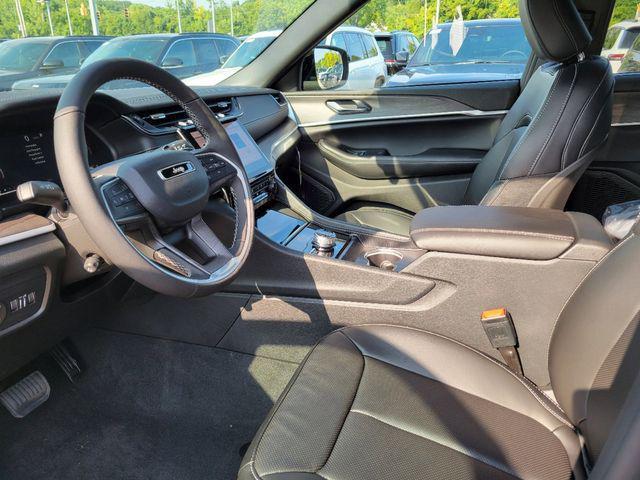 new 2024 Jeep Grand Cherokee L car, priced at $49,995