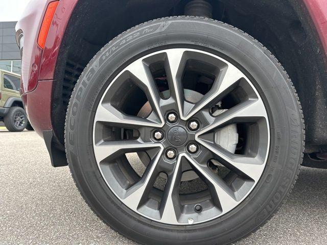 used 2023 Jeep Grand Cherokee car, priced at $43,295