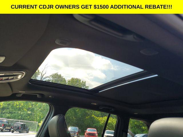 new 2025 Jeep Grand Cherokee car, priced at $41,495