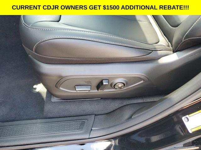 new 2025 Jeep Grand Cherokee car, priced at $41,495