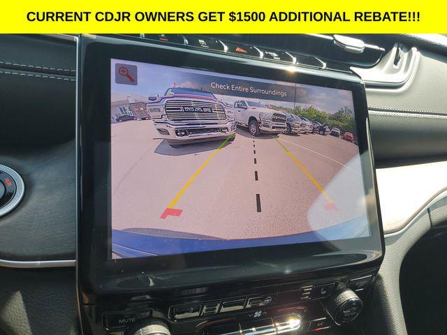 new 2025 Jeep Grand Cherokee car, priced at $41,495