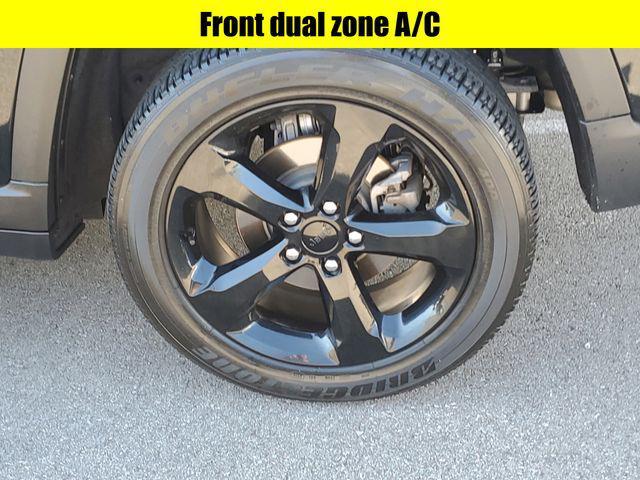 used 2022 Jeep Grand Cherokee car, priced at $30,877