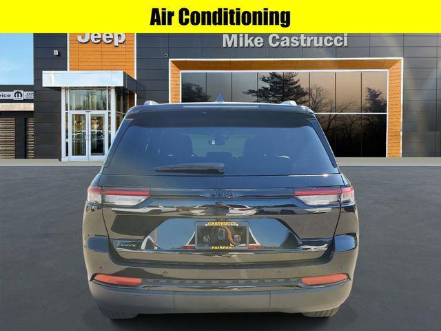 used 2022 Jeep Grand Cherokee car, priced at $30,877