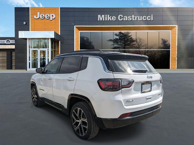 new 2024 Jeep Compass car, priced at $30,303