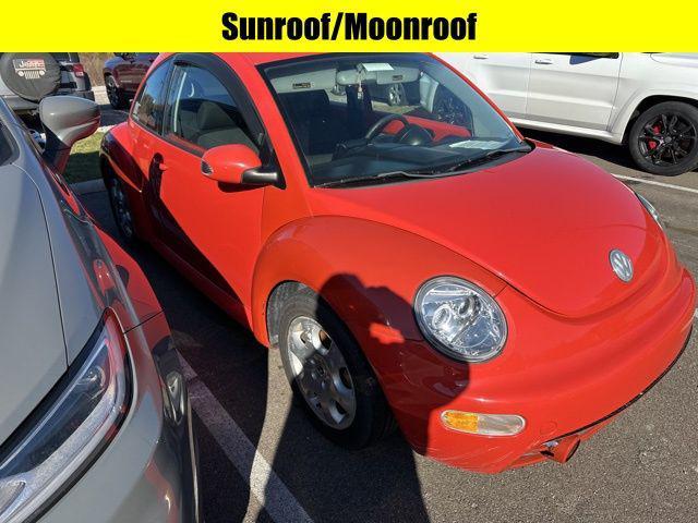 used 2003 Volkswagen New Beetle car, priced at $3,900