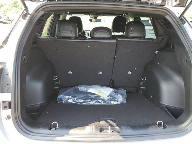 new 2025 Jeep Compass car, priced at $28,495