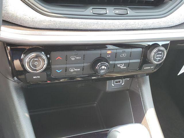 new 2025 Jeep Compass car, priced at $28,495