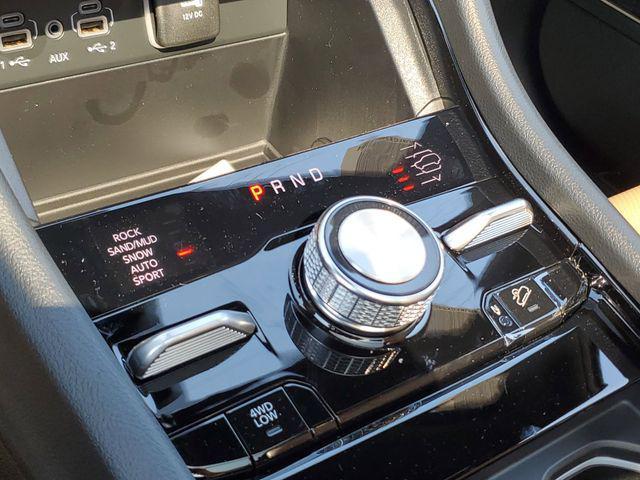 new 2025 Jeep Grand Cherokee L car, priced at $56,995