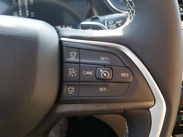new 2025 Jeep Grand Cherokee car, priced at $42,911