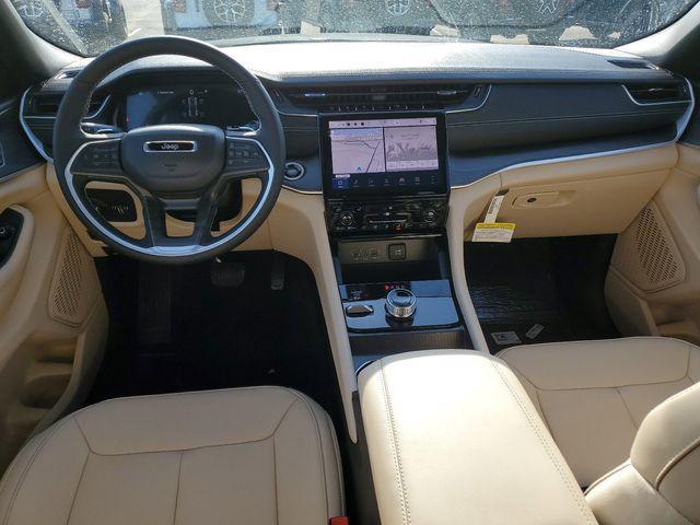 new 2025 Jeep Grand Cherokee car, priced at $42,911