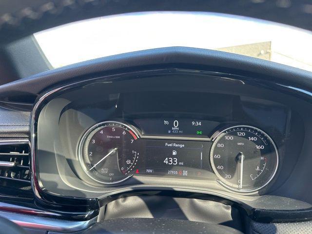 used 2024 Cadillac XT6 car, priced at $38,500