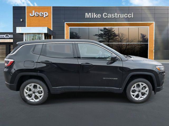 new 2025 Jeep Compass car, priced at $26,995