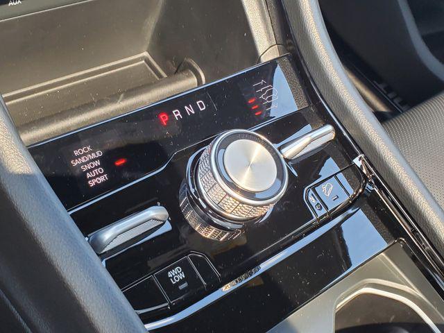 new 2025 Jeep Grand Cherokee car, priced at $54,995