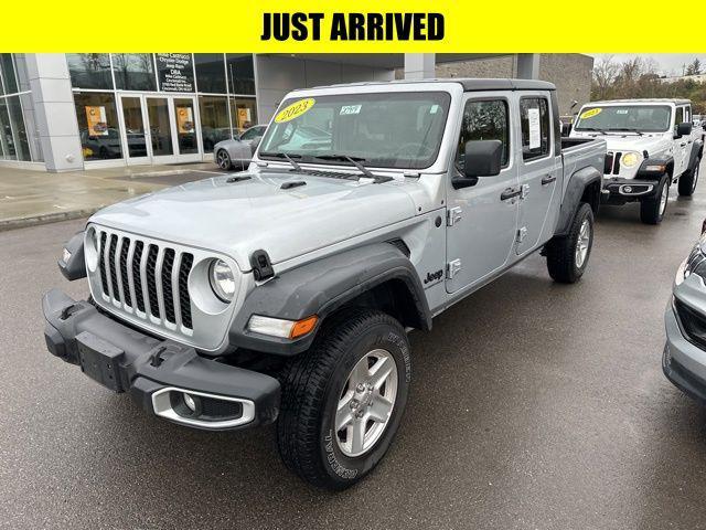 used 2023 Jeep Gladiator car, priced at $30,355