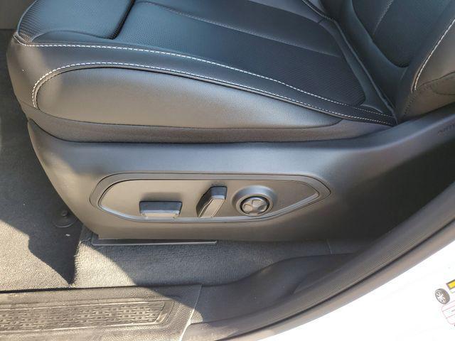 new 2025 Jeep Grand Cherokee car, priced at $50,995