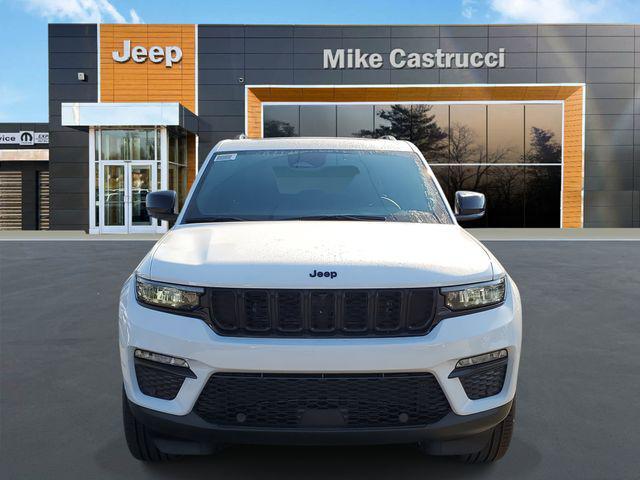 new 2025 Jeep Grand Cherokee car, priced at $50,995