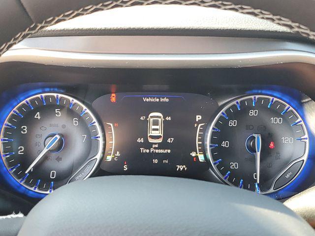new 2025 Chrysler Pacifica car, priced at $41,995