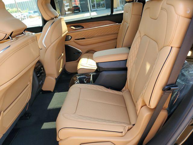 new 2025 Jeep Grand Cherokee L car, priced at $61,995