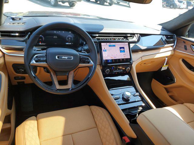 new 2025 Jeep Grand Cherokee L car, priced at $61,995
