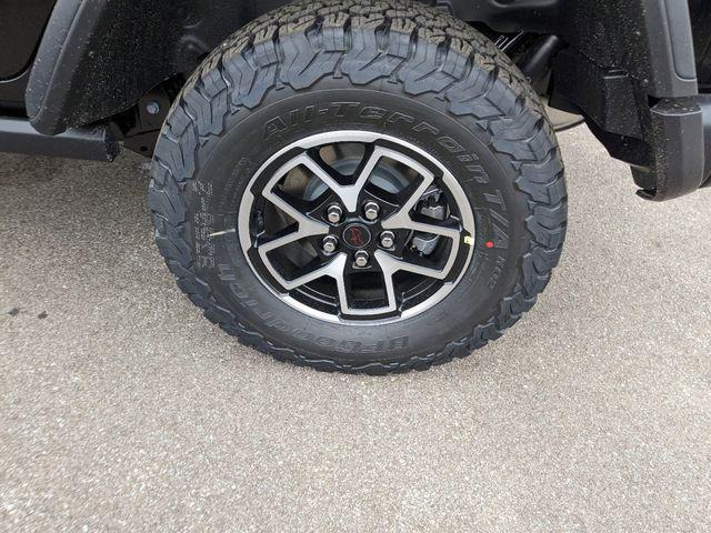 new 2024 Jeep Wrangler car, priced at $52,584