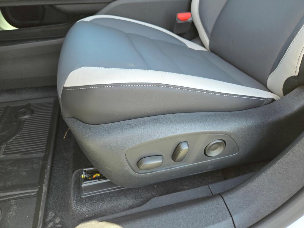 new 2025 Honda Prologue car, priced at $58,300