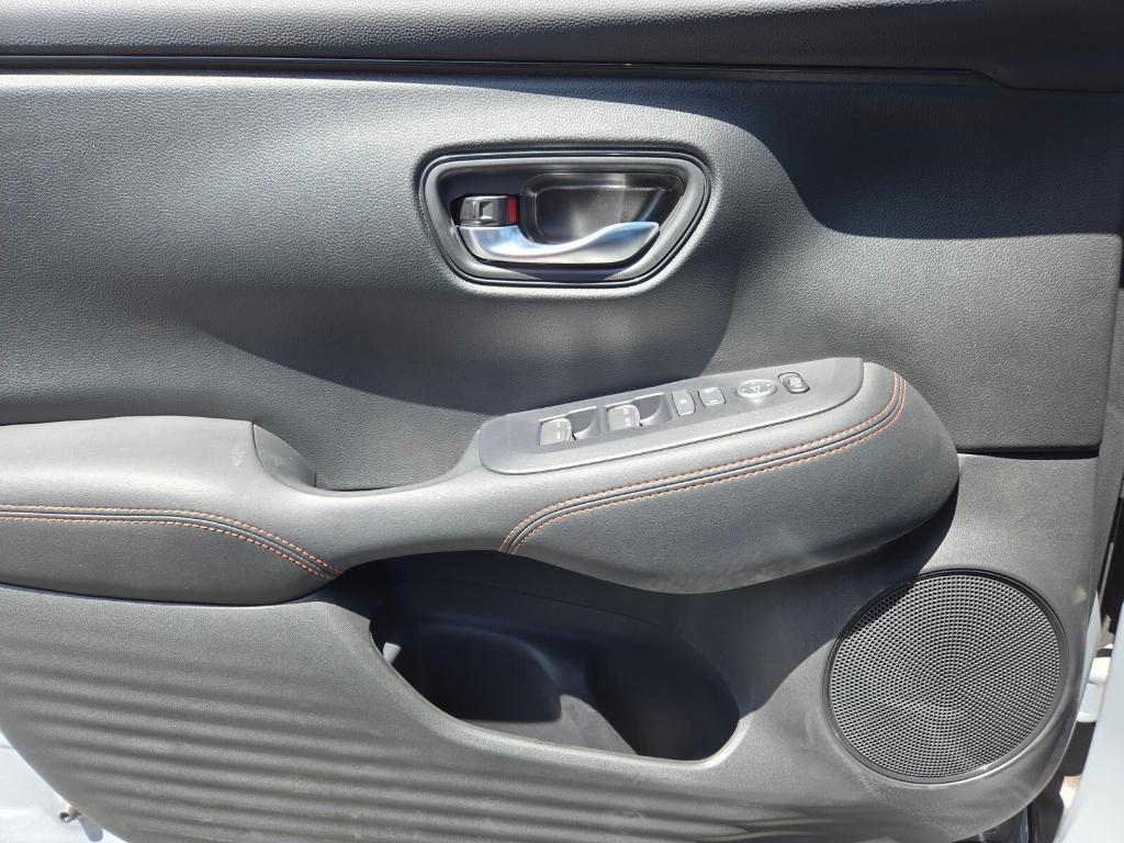 new 2025 Honda HR-V car