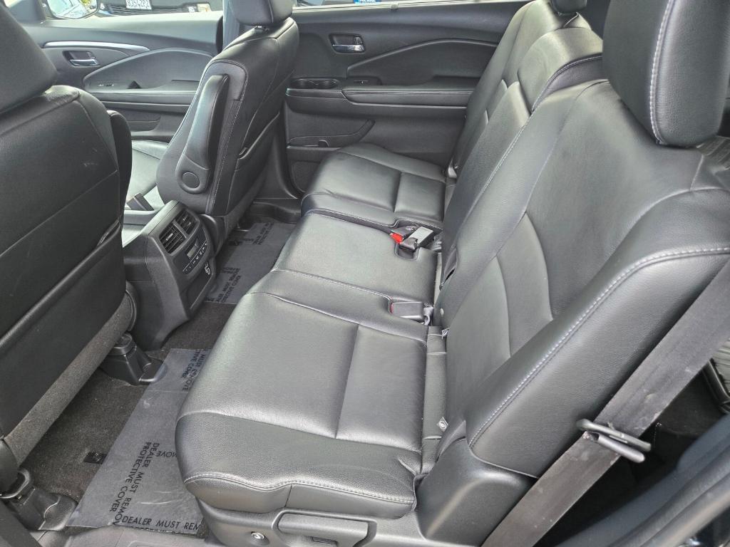 used 2022 Honda Pilot car, priced at $34,444