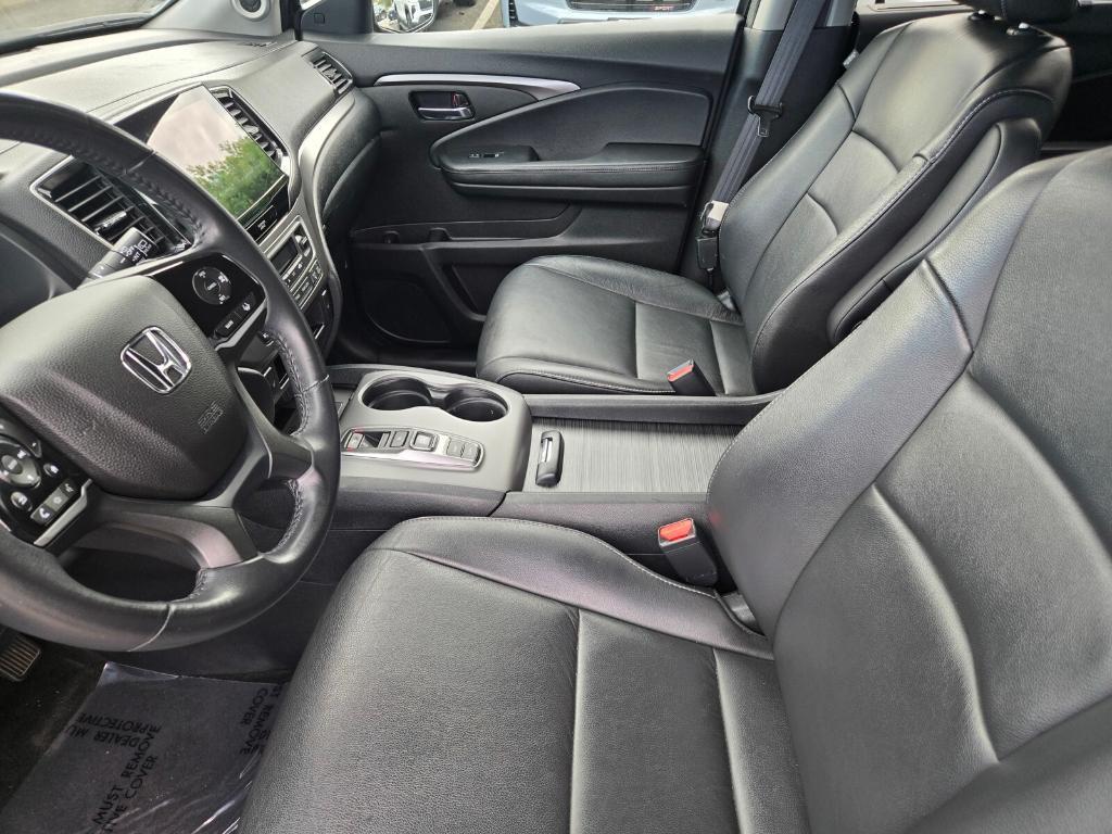 used 2022 Honda Pilot car, priced at $34,444