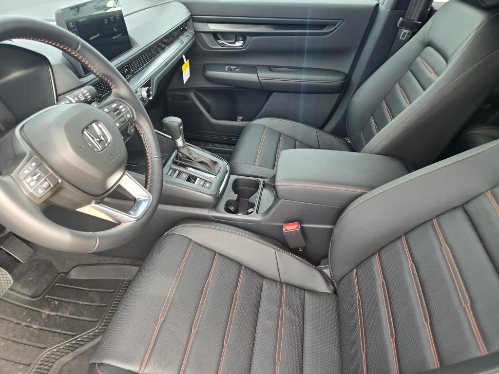 new 2026 Honda CR-V Hybrid car, priced at $42,325