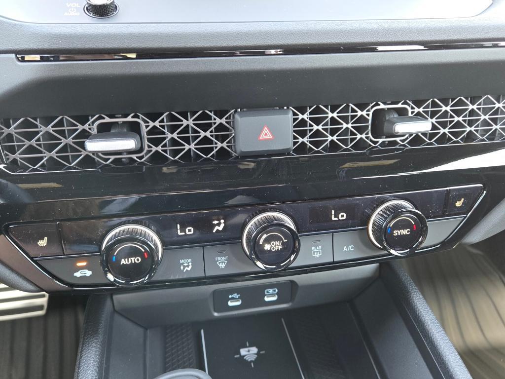 new 2025 Honda Accord Hybrid car, priced at $36,955