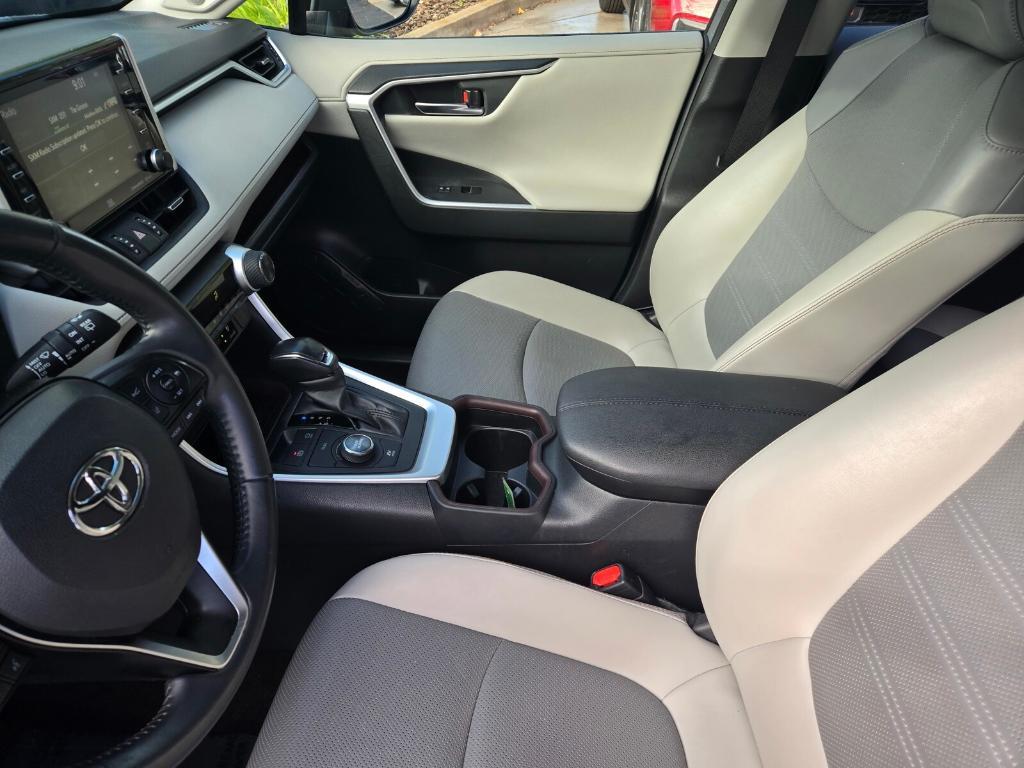 used 2020 Toyota RAV4 Hybrid car, priced at $25,996