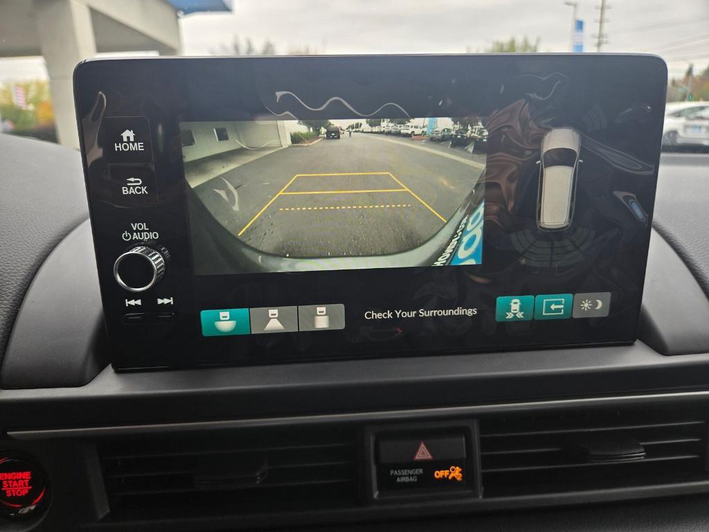 new 2025 Honda Pilot car, priced at $50,690