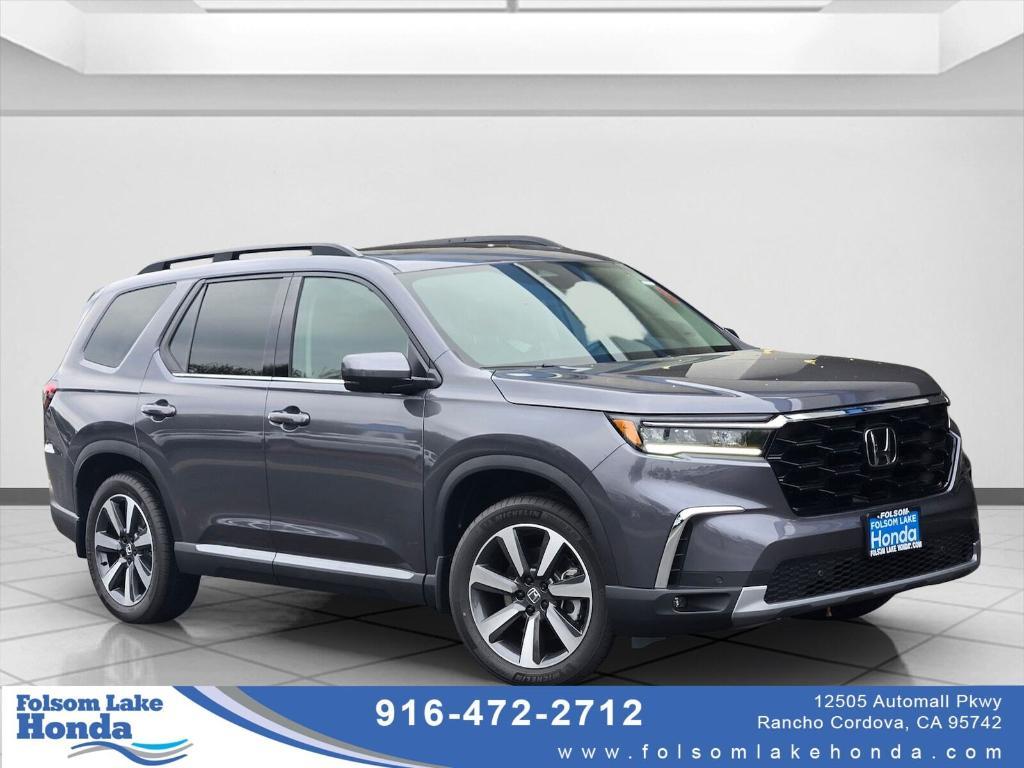 new 2025 Honda Pilot car, priced at $50,690
