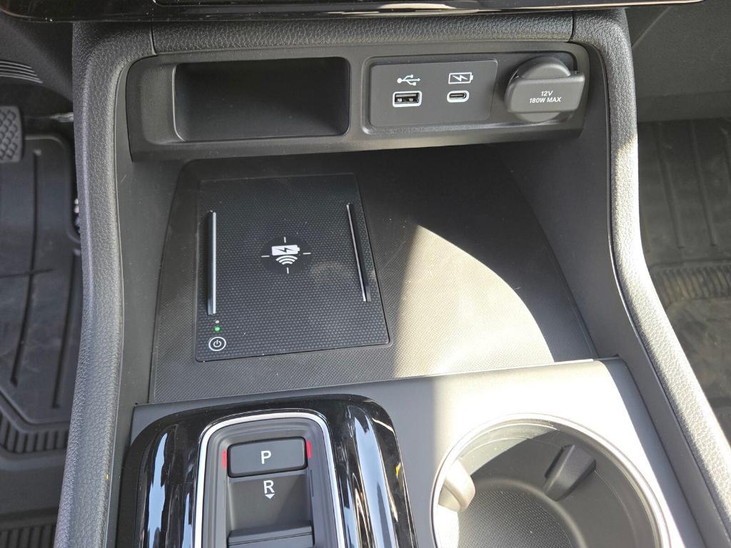 new 2025 Honda Pilot car, priced at $47,100