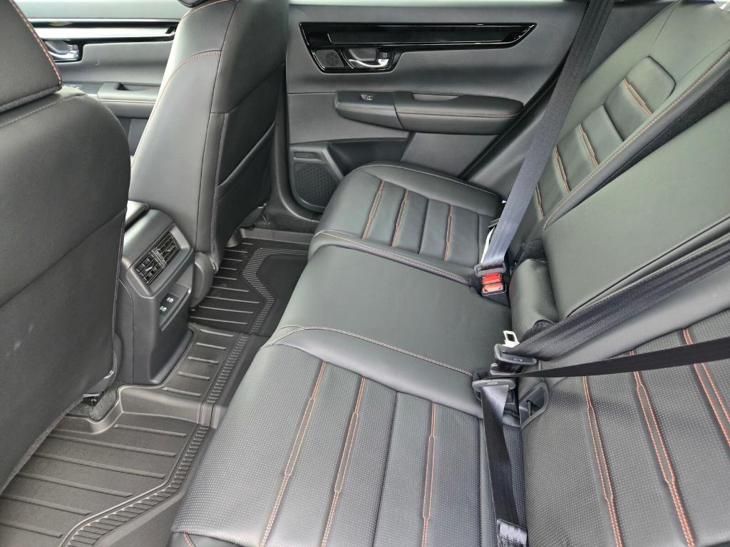 new 2026 Honda CR-V Hybrid car, priced at $45,395