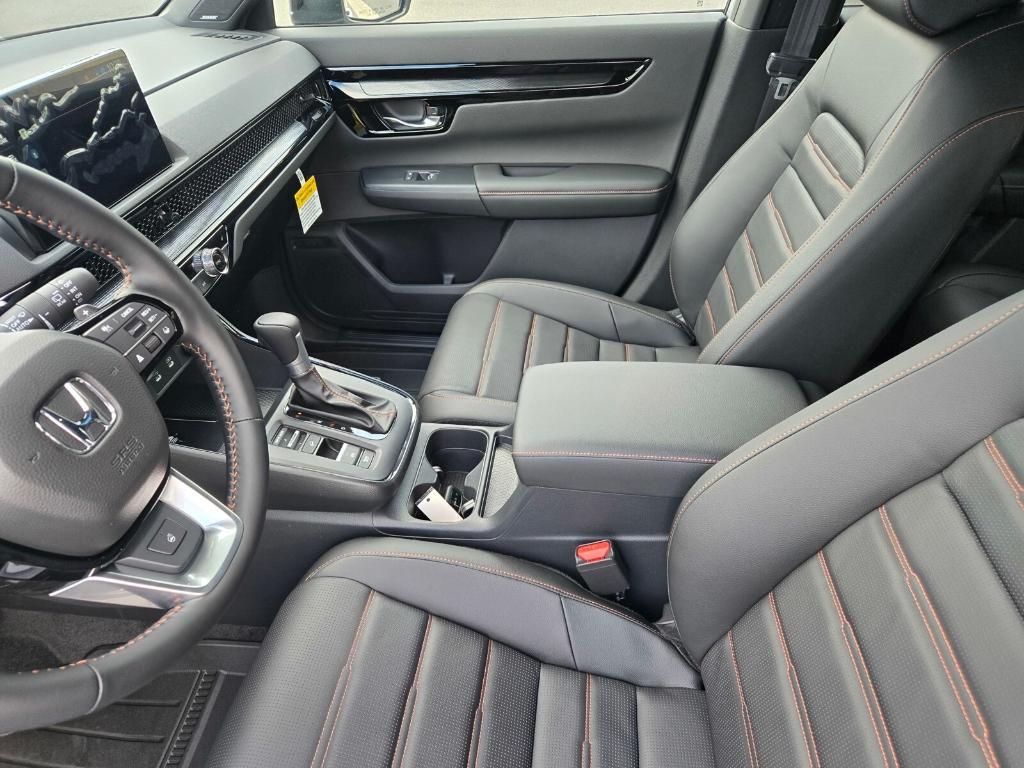 new 2026 Honda CR-V Hybrid car, priced at $45,395