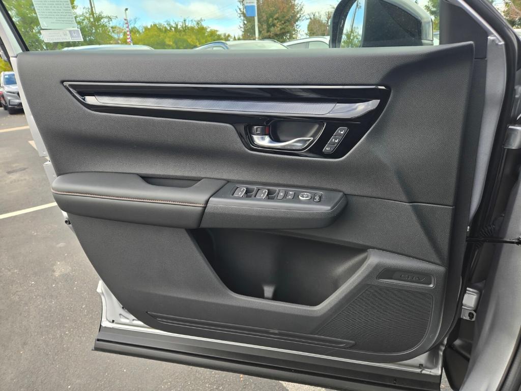 new 2026 Honda CR-V Hybrid car, priced at $45,395