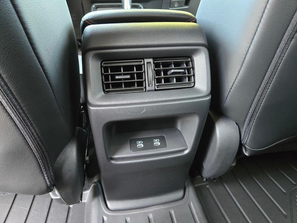 new 2025 Honda CR-V Hybrid car, priced at $40,740