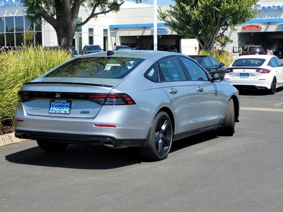 new 2024 Honda Accord Hybrid car