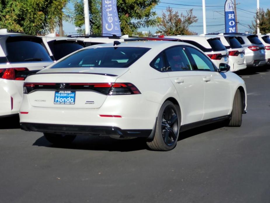 new 2025 Honda Accord Hybrid car, priced at $38,220