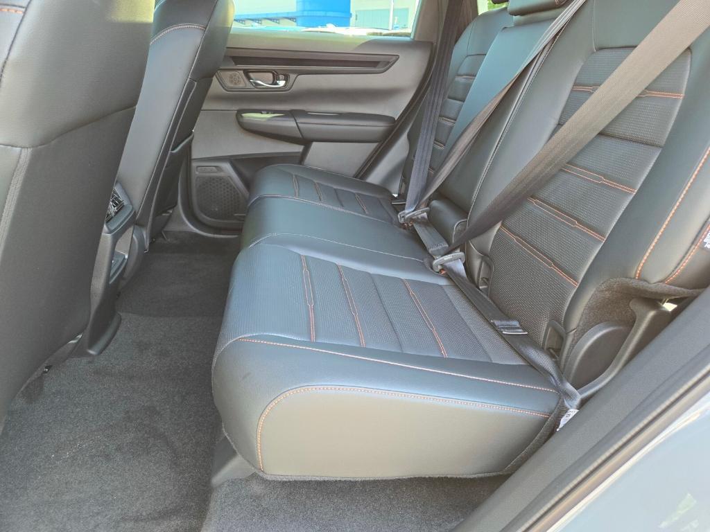 new 2025 Honda CR-V Hybrid car, priced at $41,195