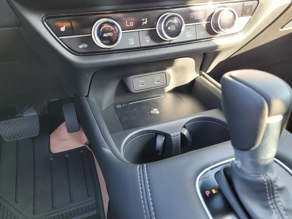 new 2026 Honda HR-V car, priced at $33,140