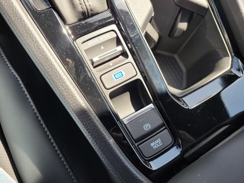 new 2025 Honda Accord Hybrid car, priced at $38,675